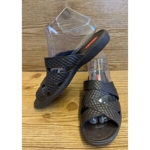 Okabashi Cross Strap Sandals Shoes Size ML 8-9 Toffee Brown Slides